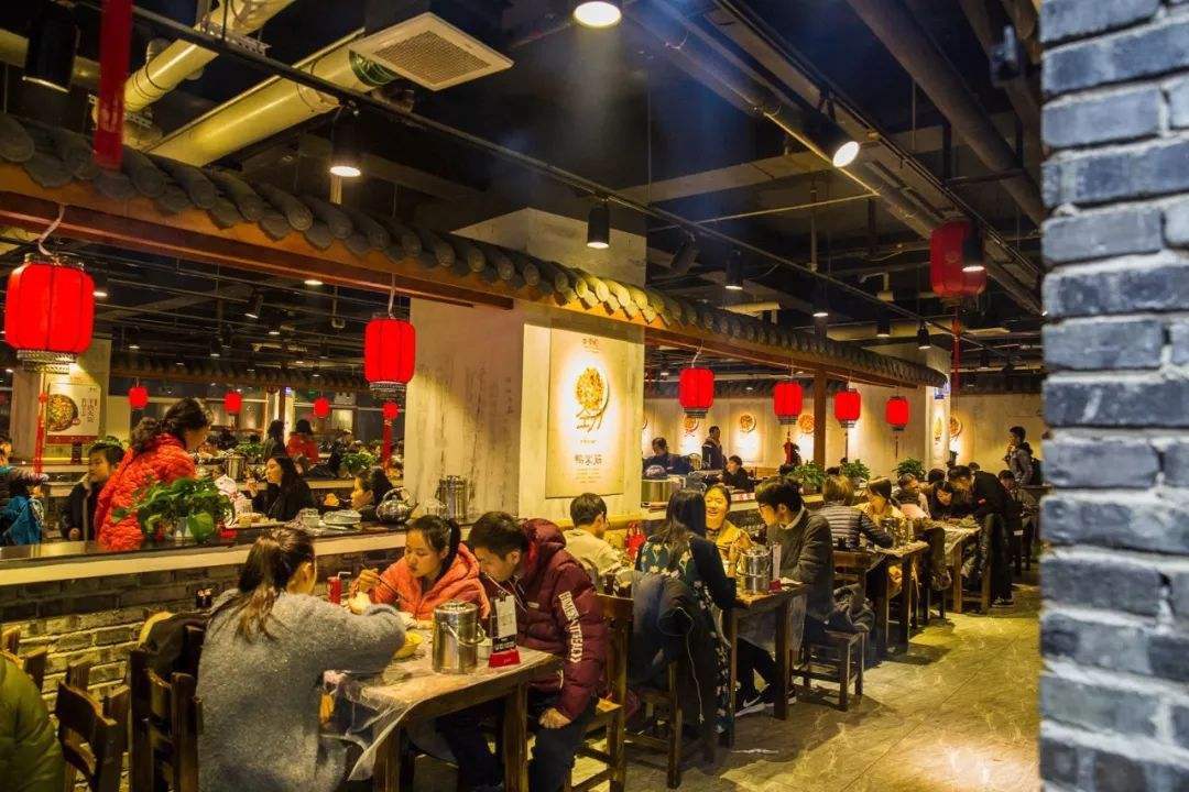 卓昊裝飾酒店長(zhǎng)沙中餐廳裝修設(shè)計(jì)方案案例效果圖